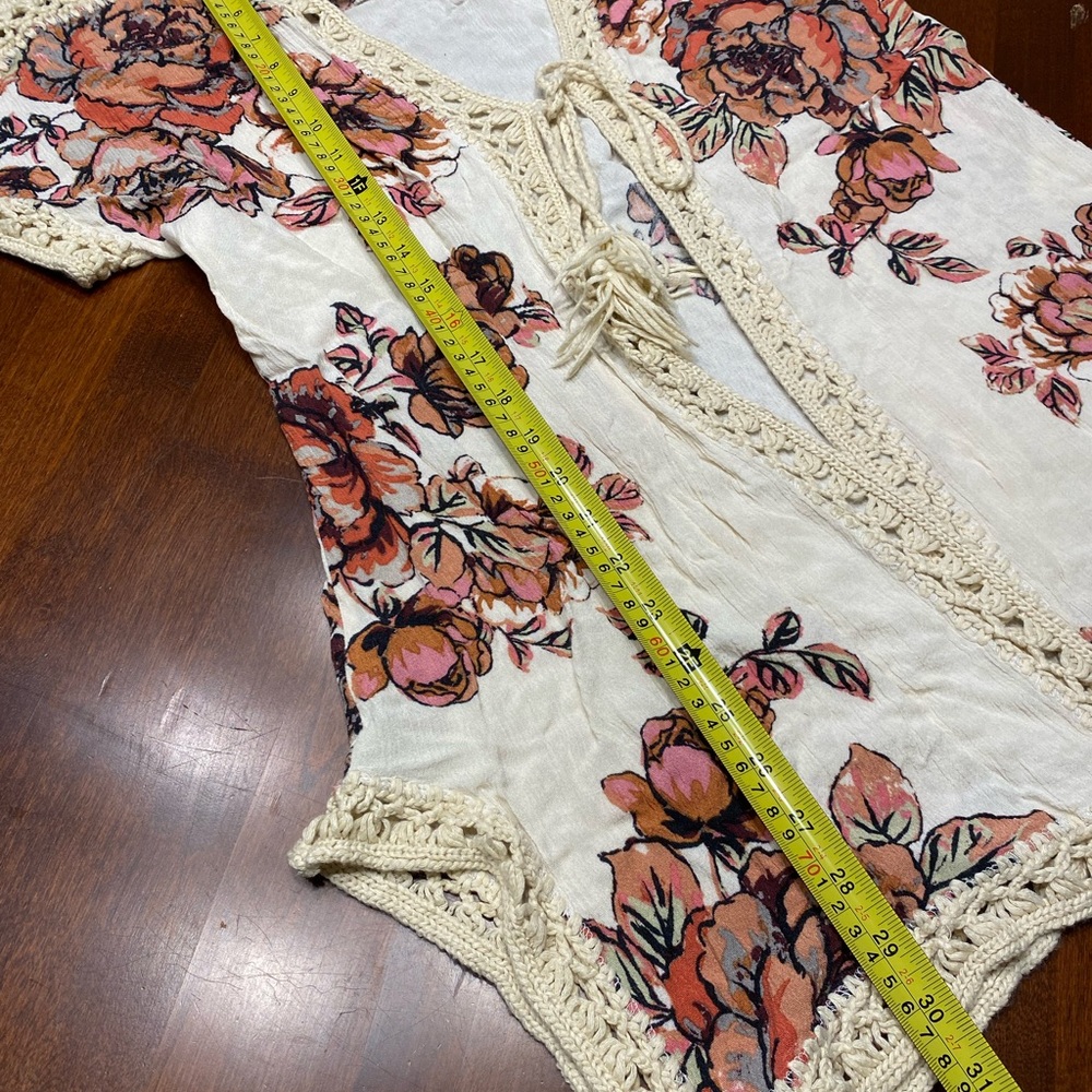 Beach Cover-Up - Picture 5 of 7